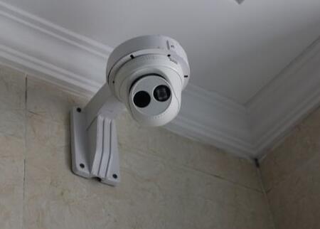 安裝襄陽(yáng)監(jiān)控?cái)z像頭有什么基本要求？具體請(qǐng)看三點(diǎn)！